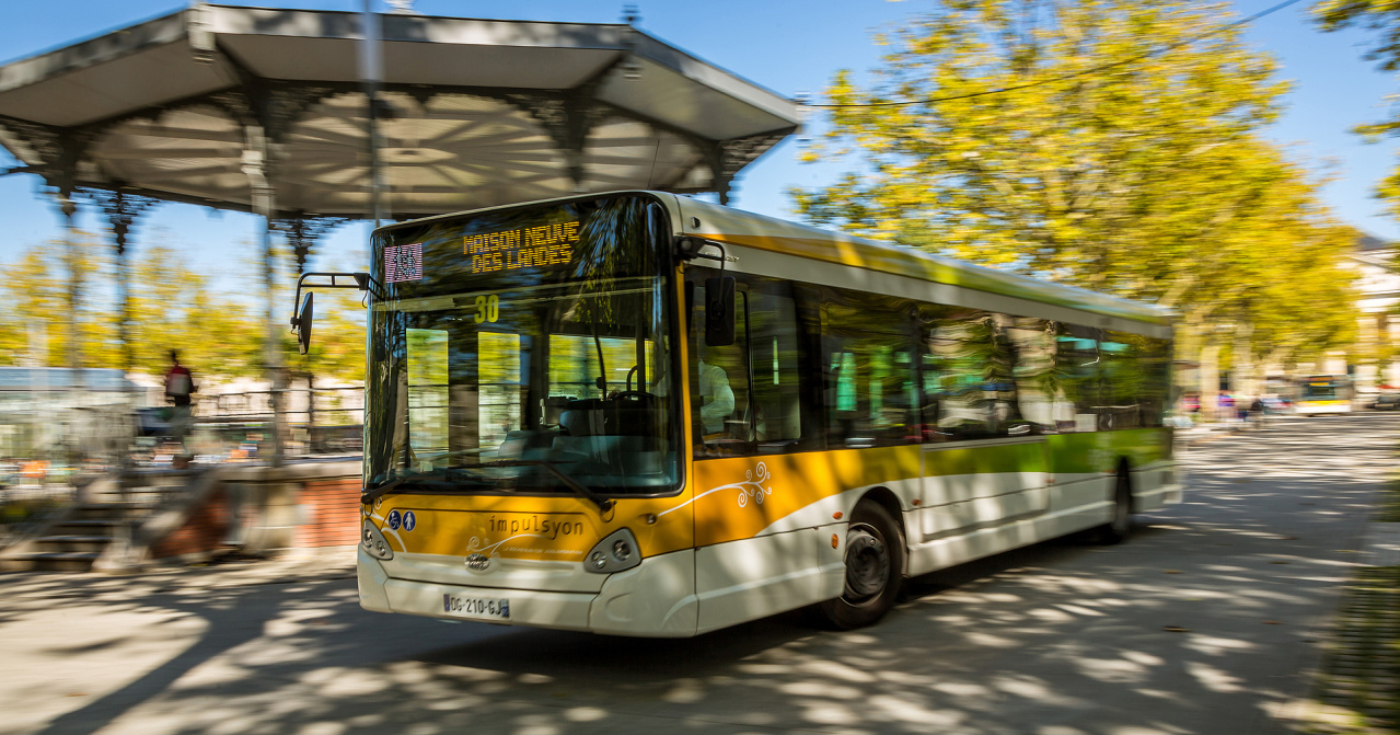 Image d'illustration pour : arrêts de bus Image d'illustration pour : arrêts de bus